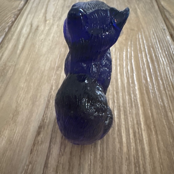 VINTAGE Mosser Glass Sitting Cat Figurine - Picture 4 of 4